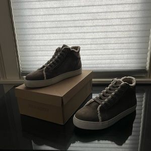 Steve Madden Lace/Zip Up Sneakers